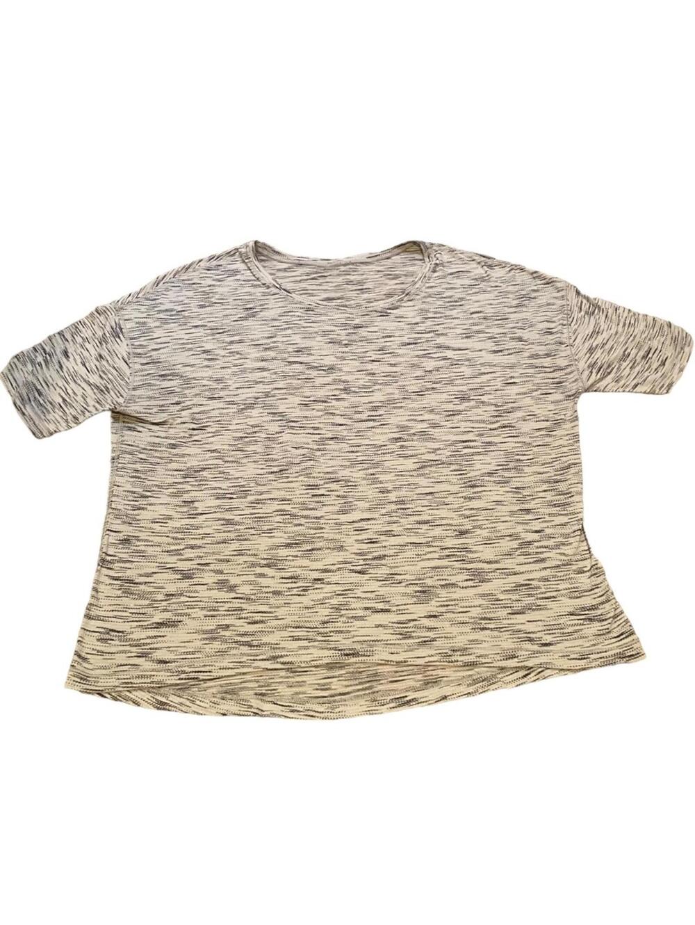 Lululemon womens cates tee size 6 heather gray